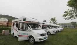 阳光房车爆料最新消息,颠覆传统露营体验，未来出行新趋势揭晓